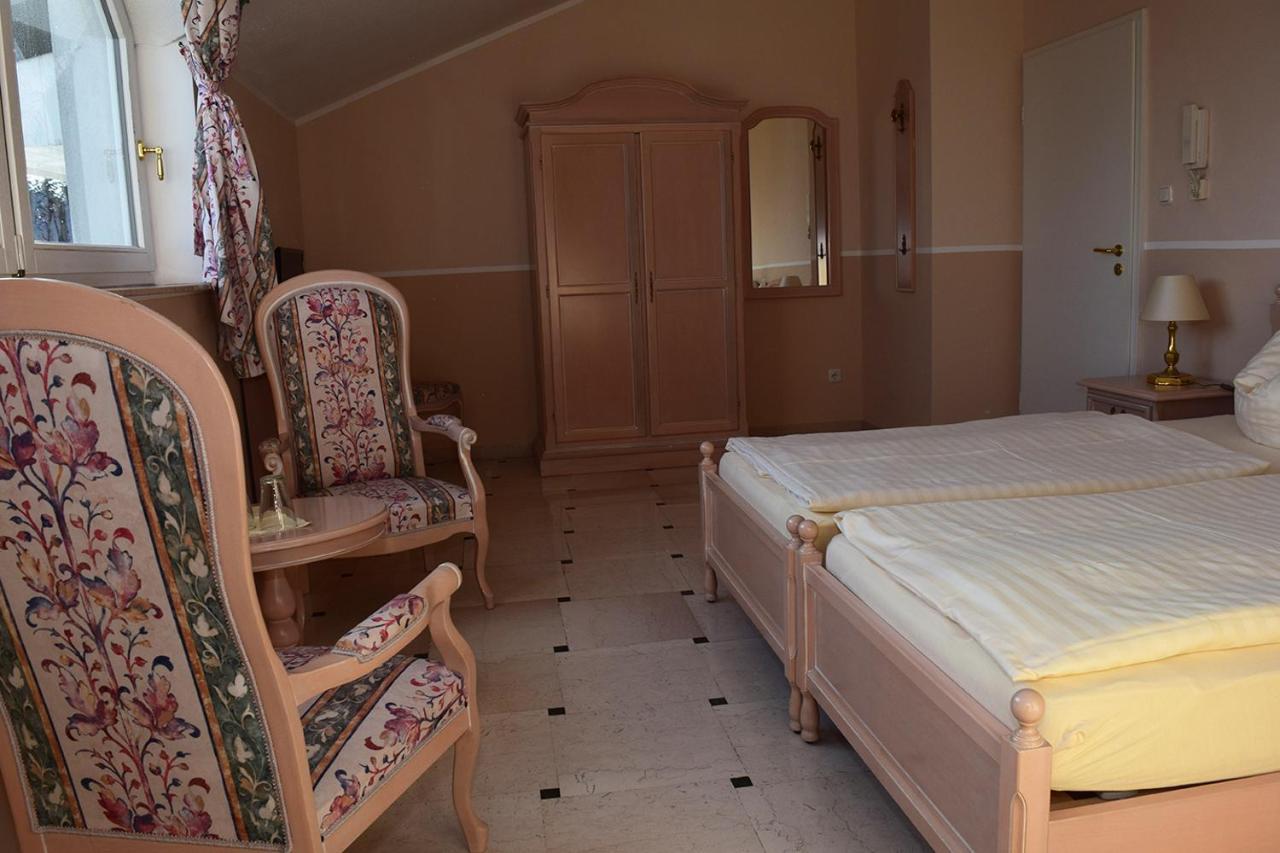 Gaestehaus Barese Bad Münder am Deister Buitenkant foto