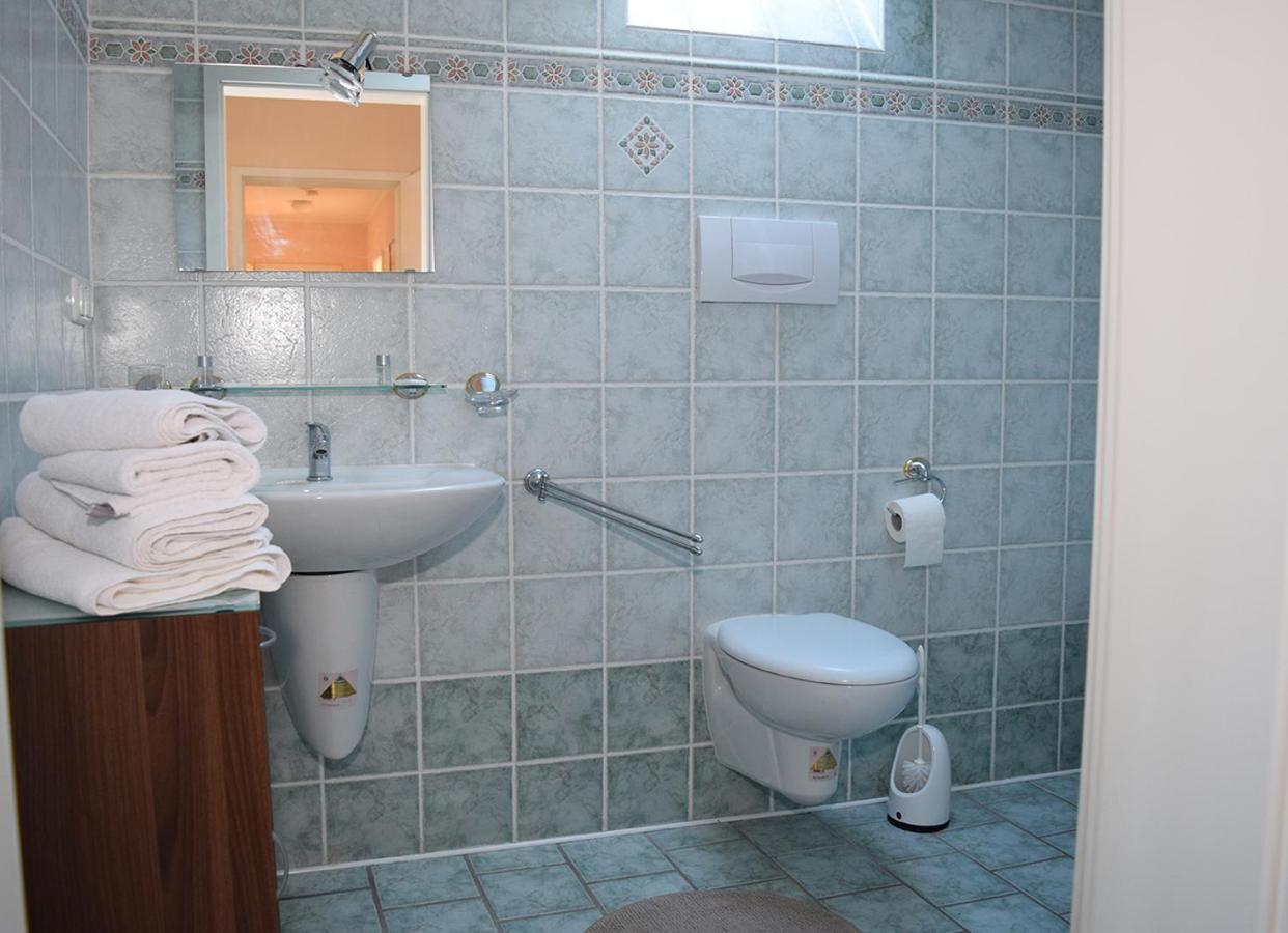 Gaestehaus Barese Bad Münder am Deister Buitenkant foto
